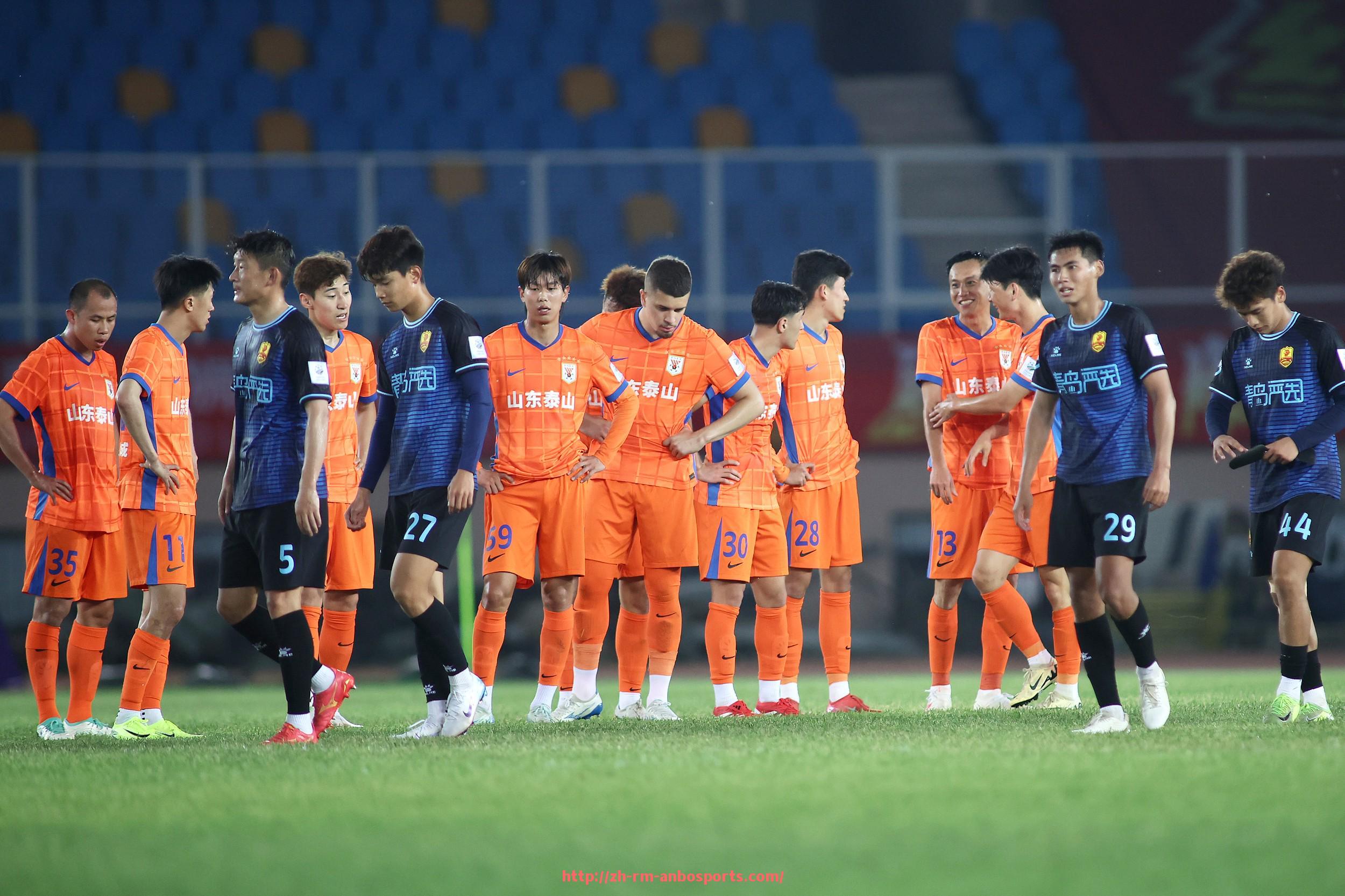 安博体育官网-法甲球队防守能力排行:最难被攻破的后防线是谁?